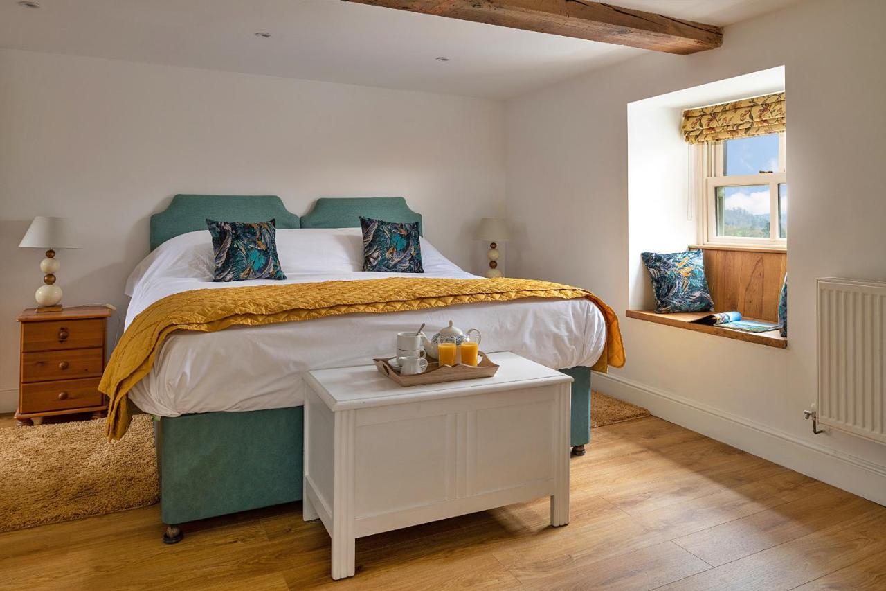 Finest Retreats - Moelis Granary - Luxury Cottage With Hot Tub Llandrillo المظهر الخارجي الصورة